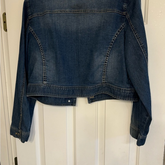 CHICOS STUDDED JEAN JACKET - Picture 3 of 6